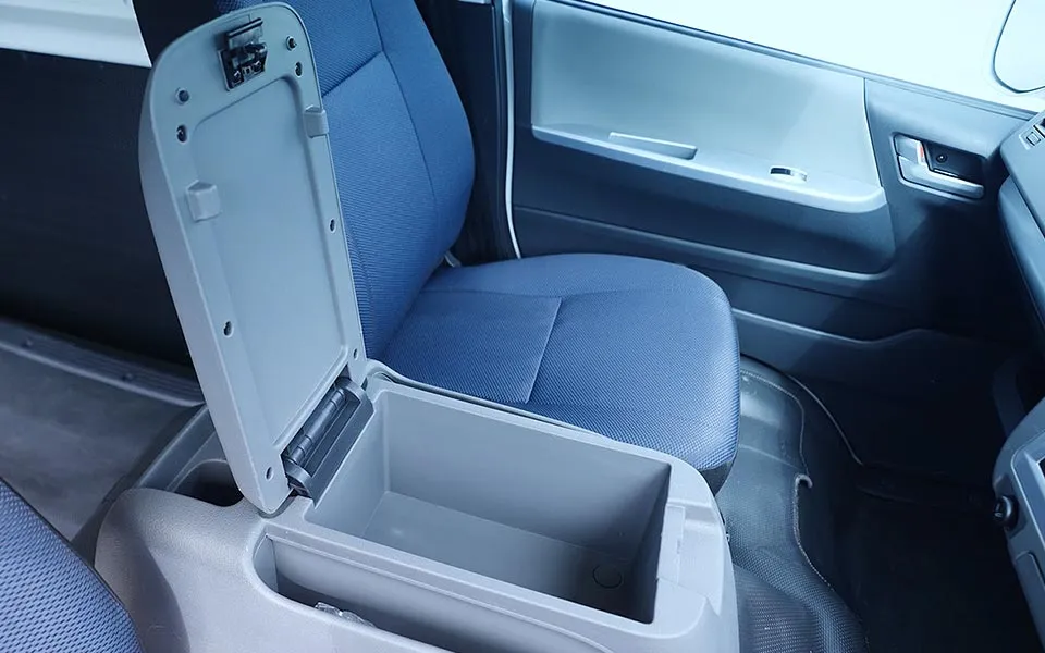 Foton-SA-eView-Panel-Van-Comfort-Slider-2