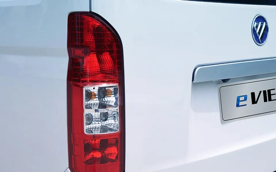 Foton-SA-eView-Panel-Van-Design-Slider-4