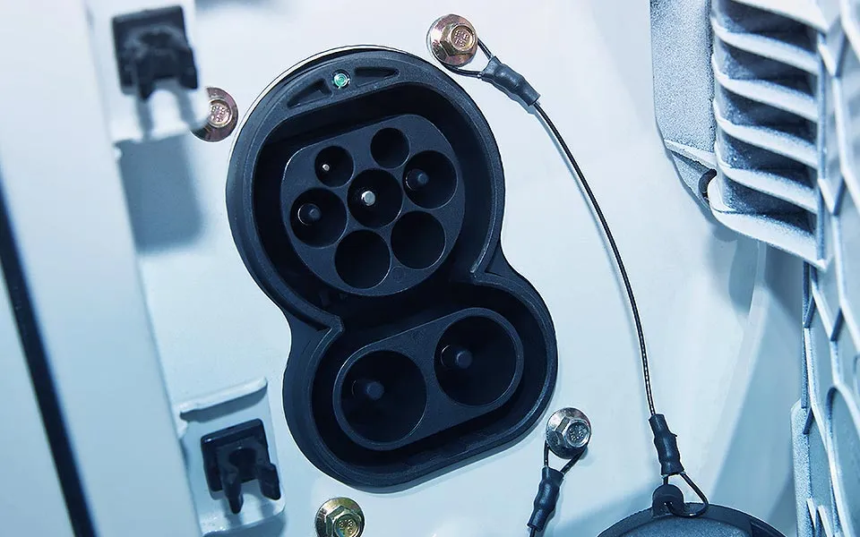 Foton-SA-eView-Panel-Van-Perfromance-Slider-2
